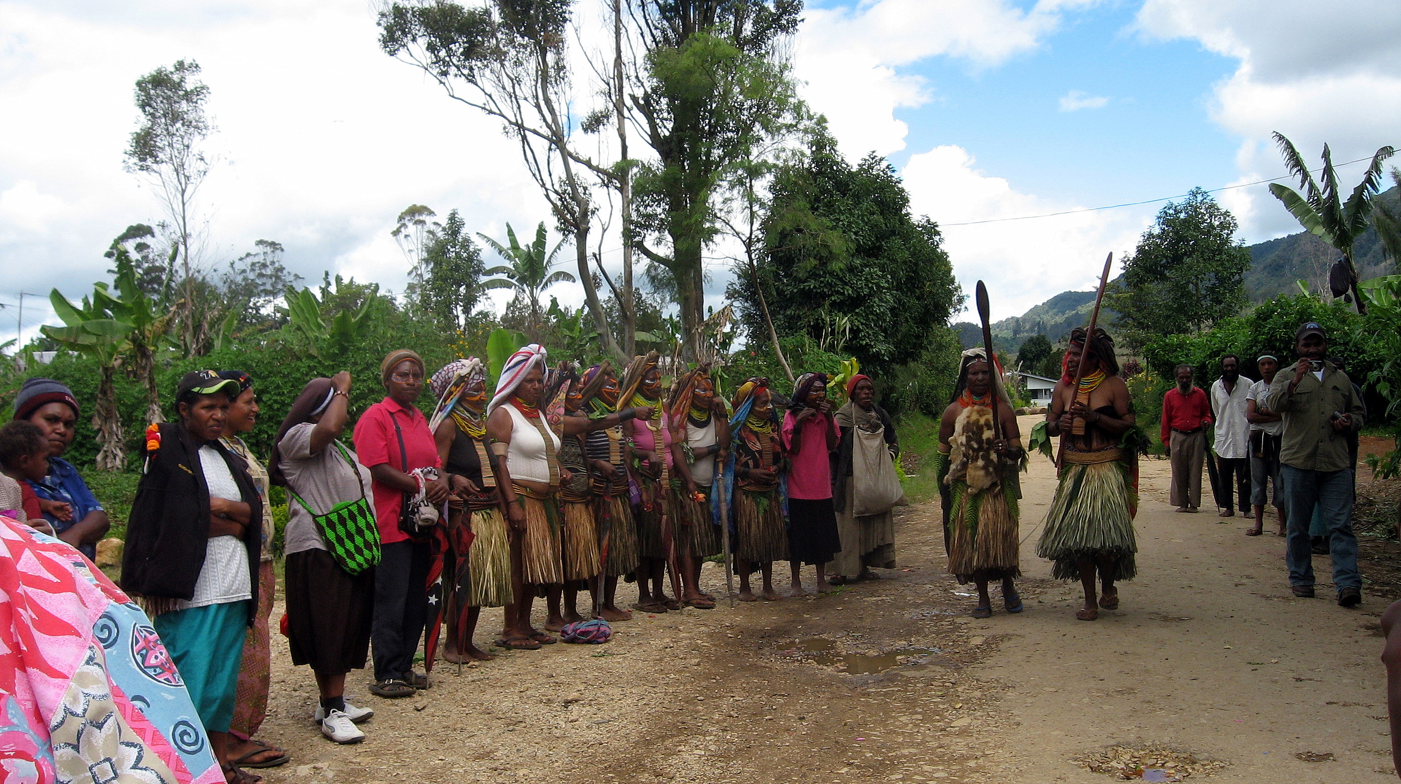 welcoming committee to the Mendi mission